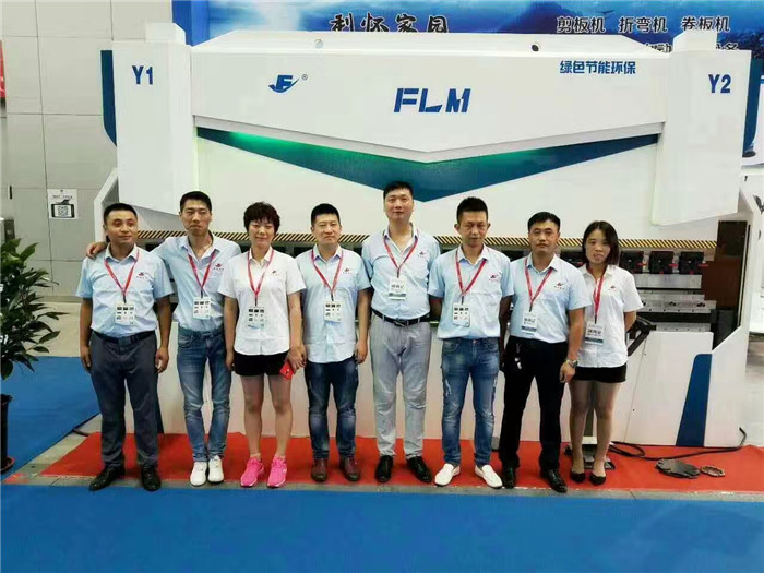 鋼板折彎機(jī)
